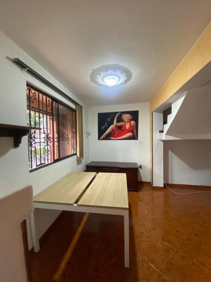 Hostel Kumho Home Μεντεγίν Εξωτερικό φωτογραφία