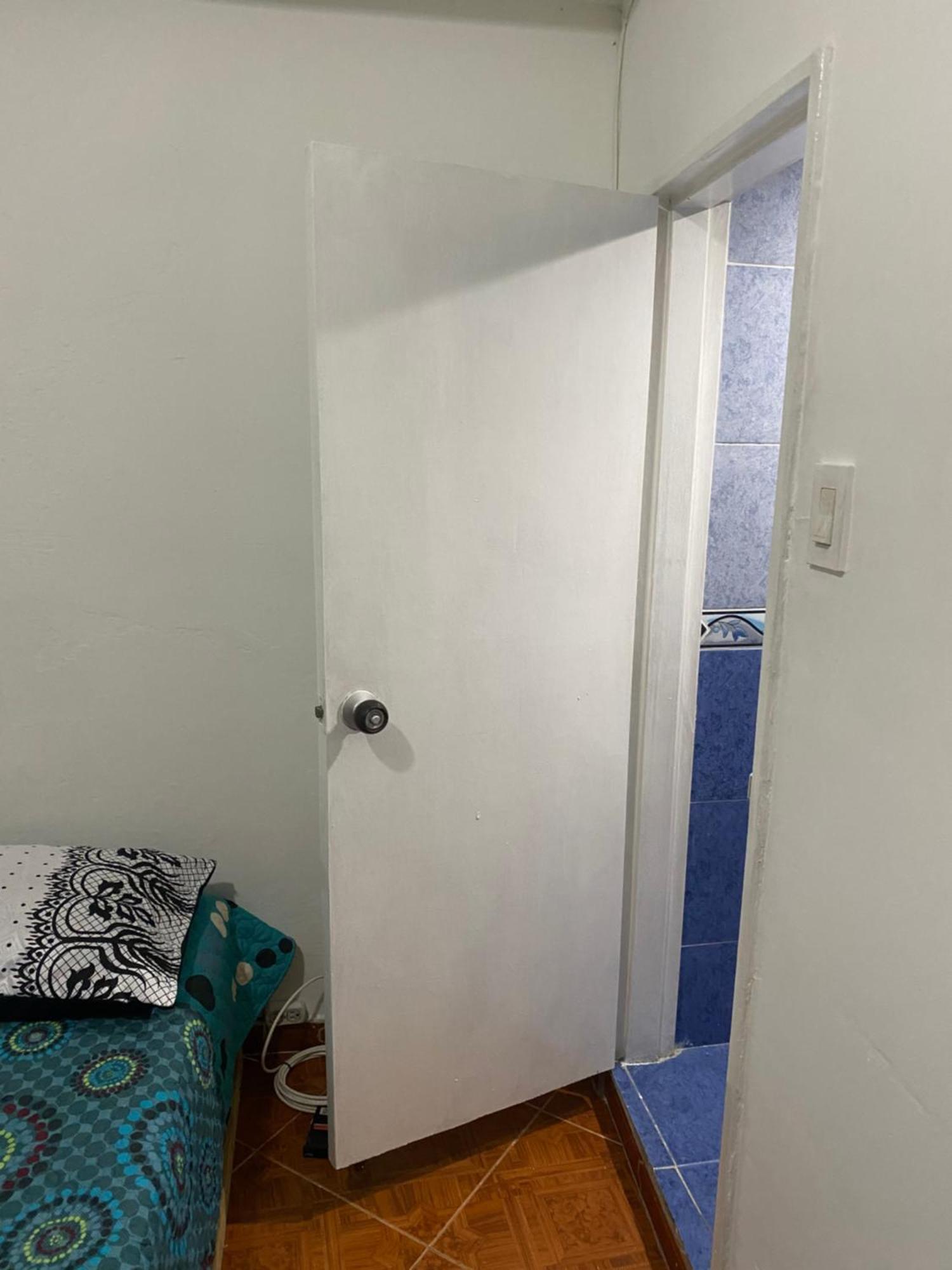 Hostel Kumho Home Μεντεγίν Εξωτερικό φωτογραφία